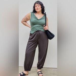 NWT!! SOLID KNOTTED JERSEY TROUSERS CURVE & PLUS From Cider, Comfy AND Sleek